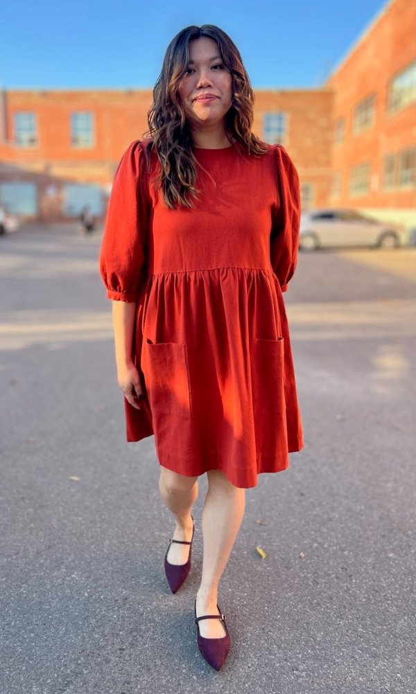 Birds of North America Flowerpiercer Dress