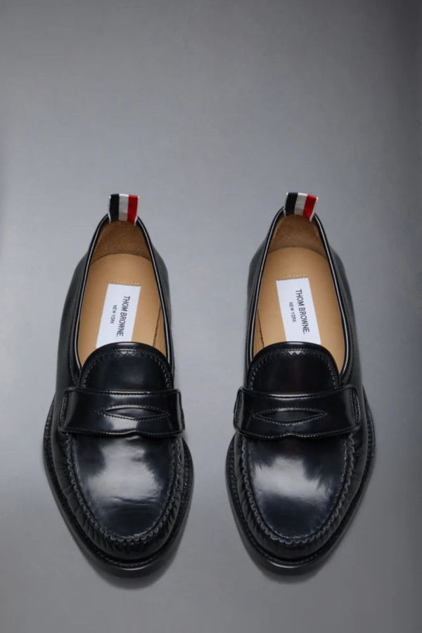 thom browne Spazzolato Pleated Varsity Loafer - Black