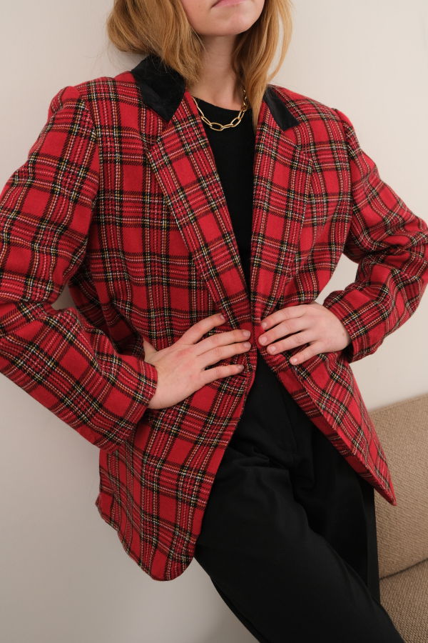 Hermine Vintage 90s Garnet Plaid Long Sleeve Button Up Blazer - Red
