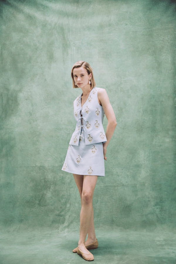 Rosewater House Sarv Vest - Blue/White