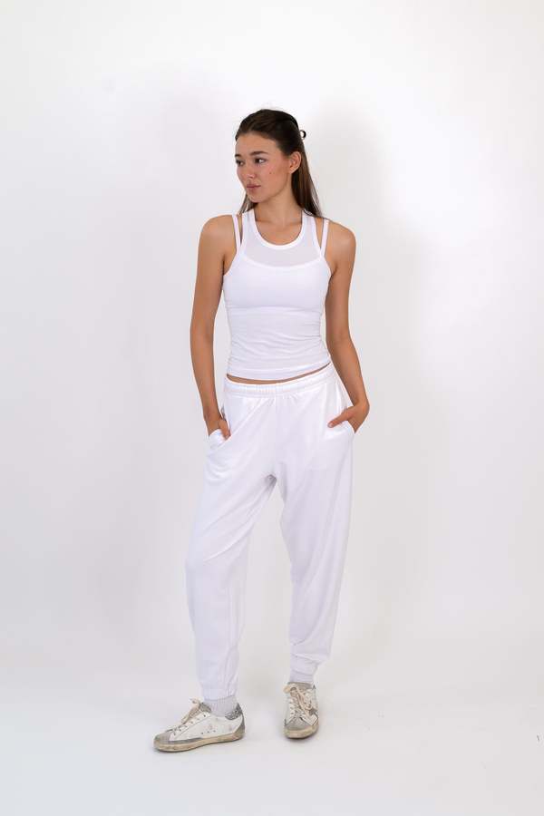 On/off essentials The Essential Tank