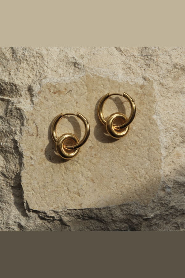 Common Muse Double Hoop Earrings - Gold