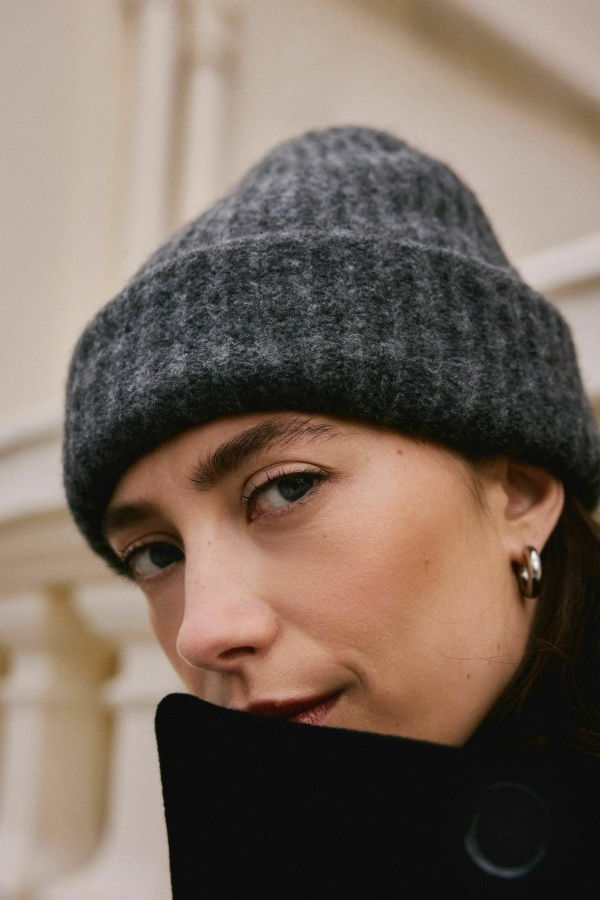 Wol Hide Alpaca Blend Beanie - Dark Gray