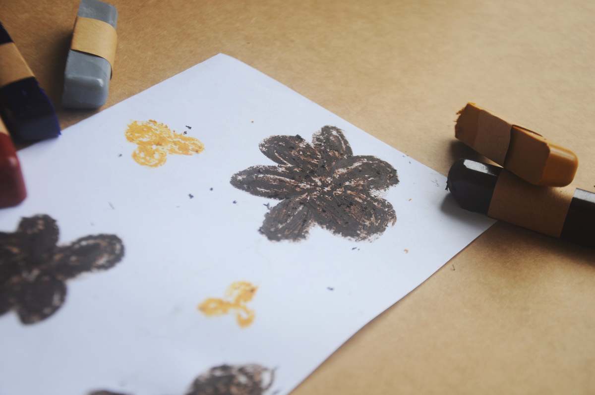 Smilogy All Natural Beeswax Crayons Beeswax Paint Sticks Set of 8 Sticks Crayons - Image 4 of 5