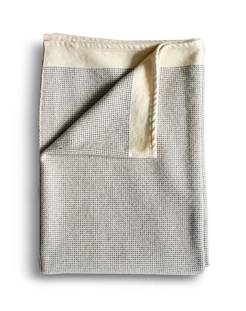 Evangeline Combed Cotton Dot Throw