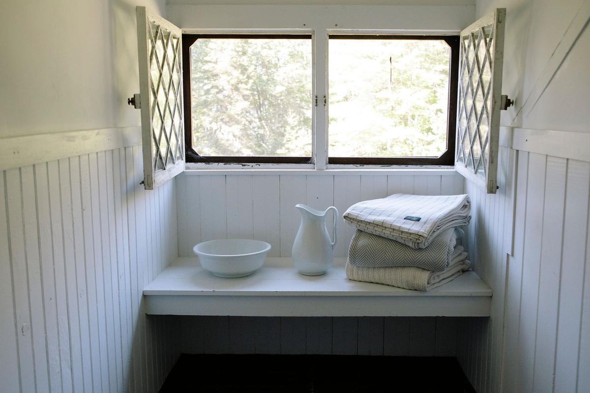 Evangeline Pinstripe Blanket - Image 11 of 12