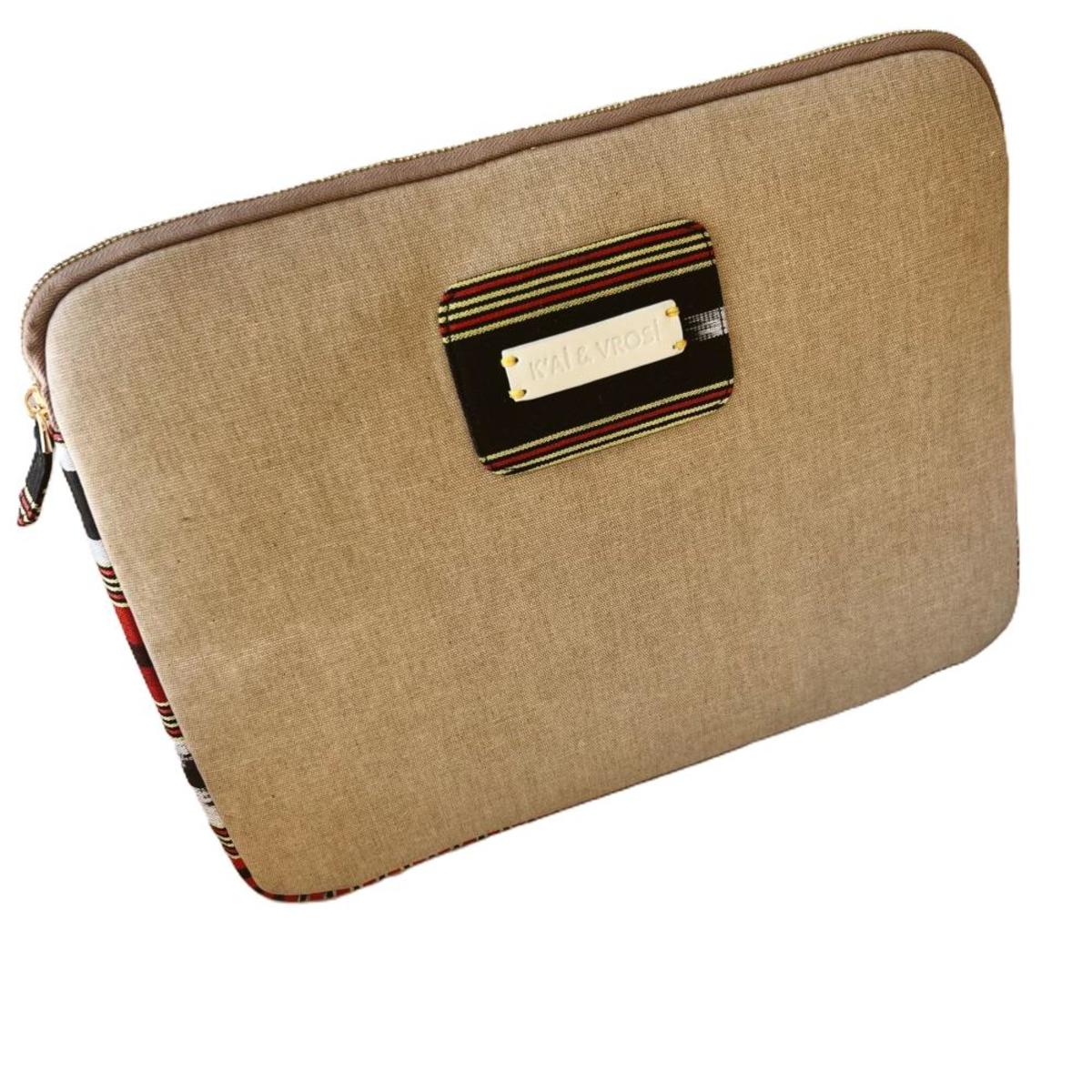 K'ai & Vrosi Zipped Patterned Canvas Laptop Case - Image 4 of 4