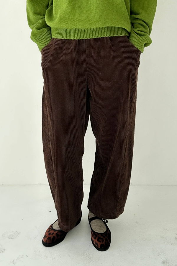 Le Bon Shoppe Soft Corduroy Arc Pants