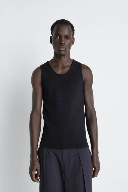 LEMAIRE タンクトップ　BLACK Lemaire Ribbed Tank Top - Black | Garmentory