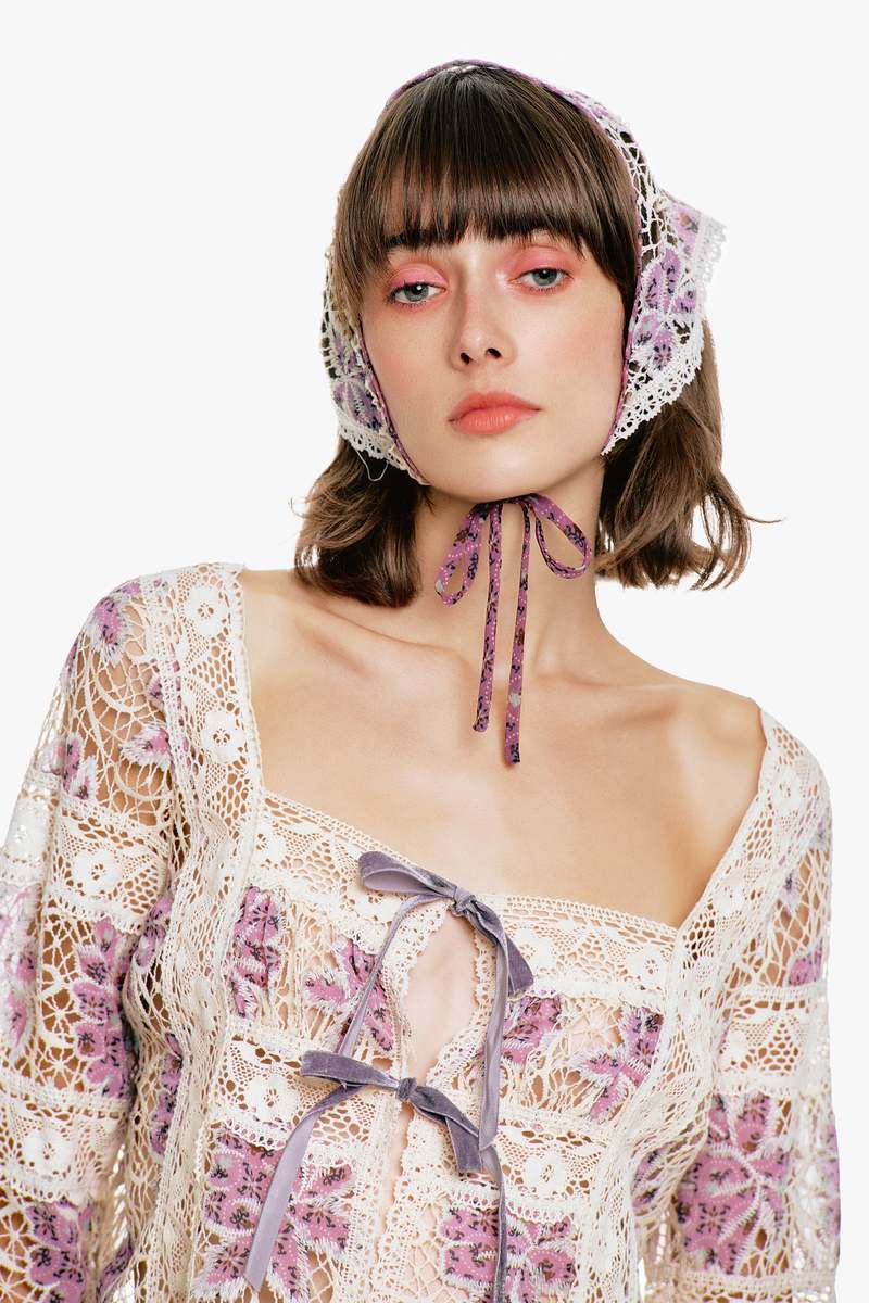 Anna Sui Medallion Floral Lace Headscarf - Mauve/Cream