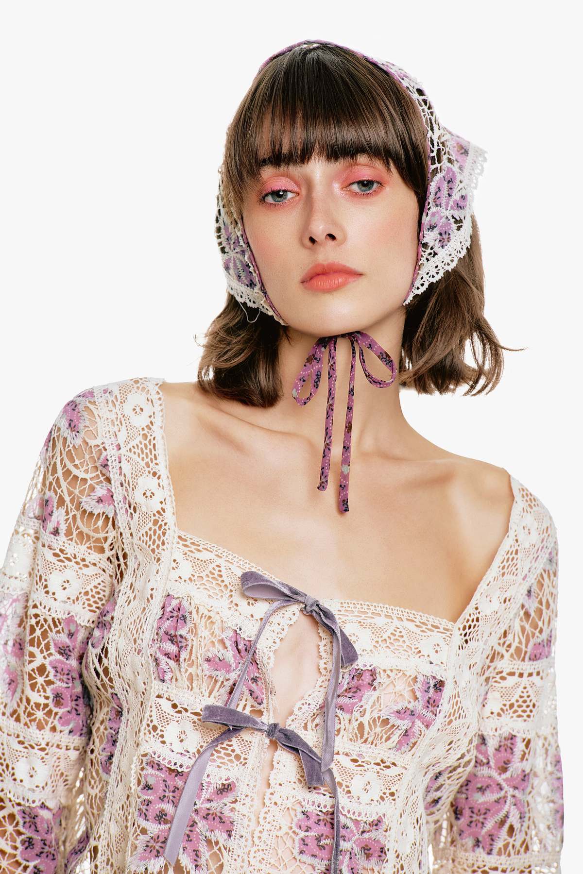 Anna Sui Medallion Floral Lace Headscarf - Mauve/Cream - Image 3 of 6