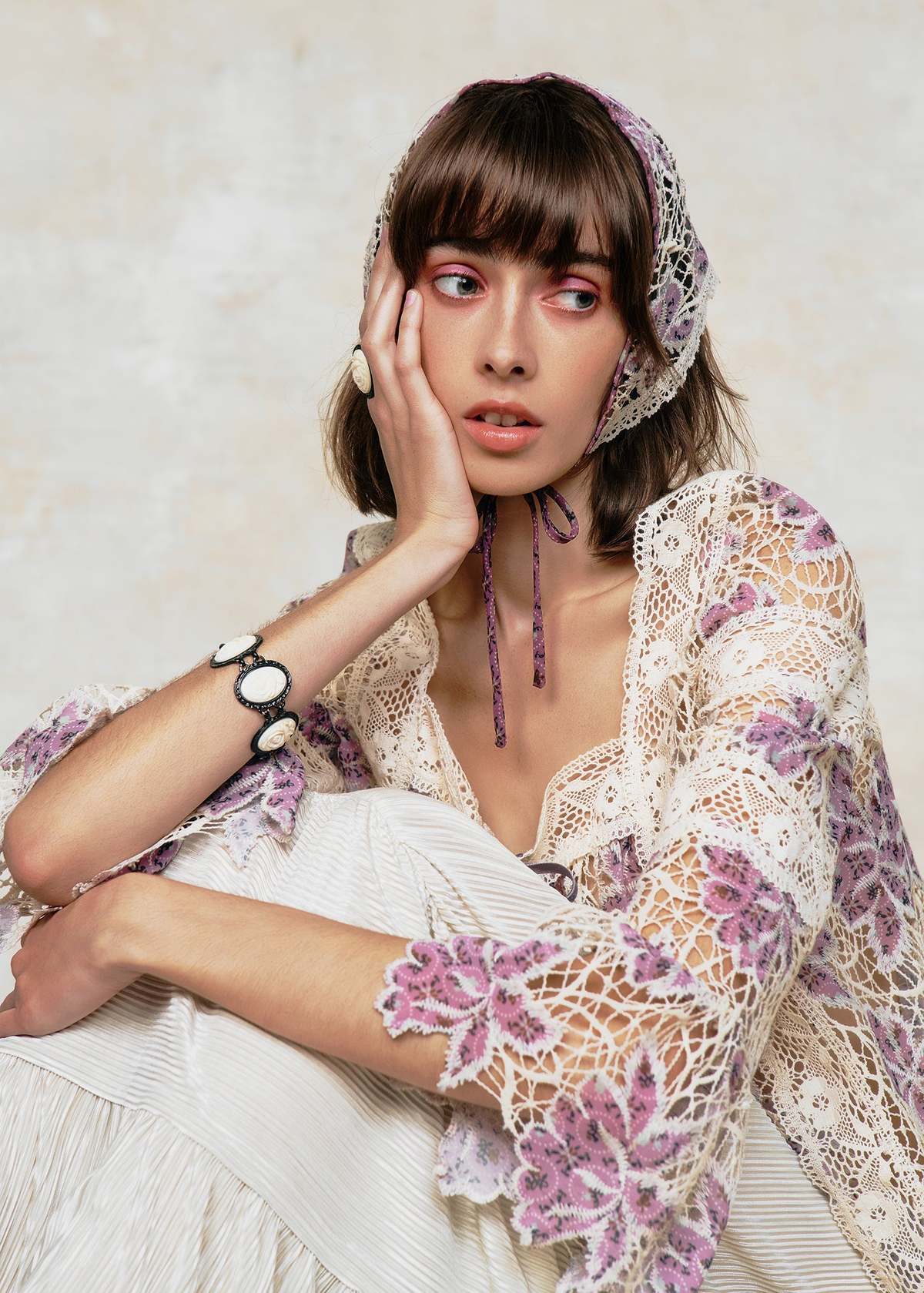 Anna Sui Medallion Floral Lace Headscarf - Mauve/Cream - Image 6 of 6