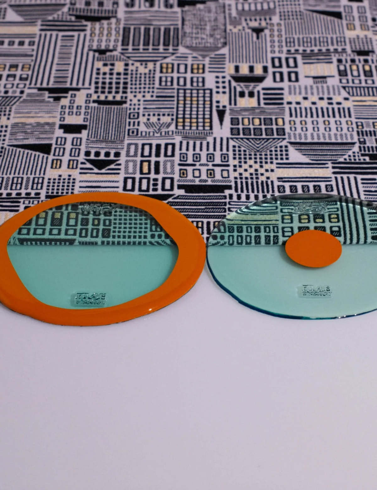 Fish Design Set of 2 Coasters - Image 3 of 6