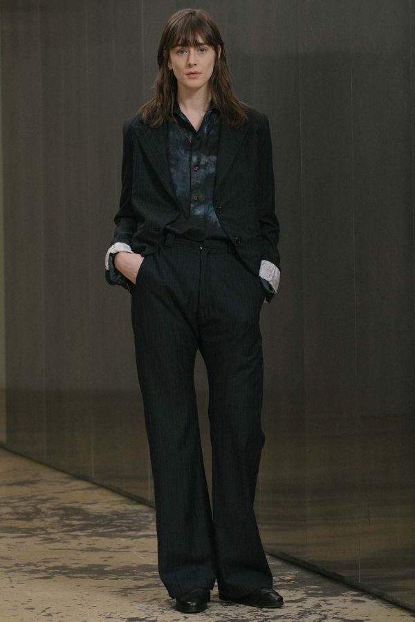 Geoffrey B. Small Jacket - Navy Pinstripe