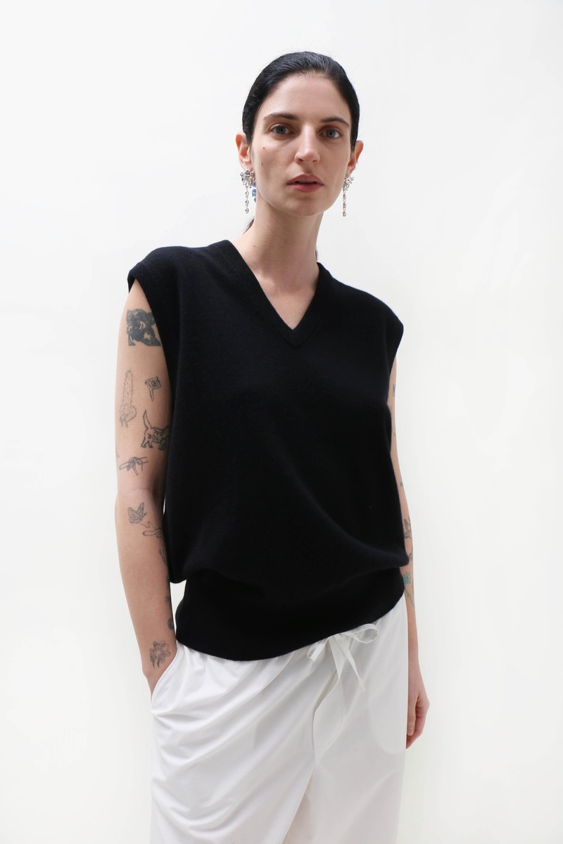 Extreme Cashmere Spencer Vest - Raven