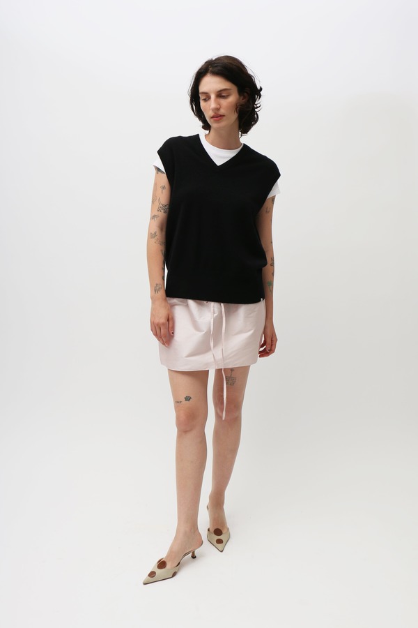 Extreme Cashmere Spencer Vest - Raven