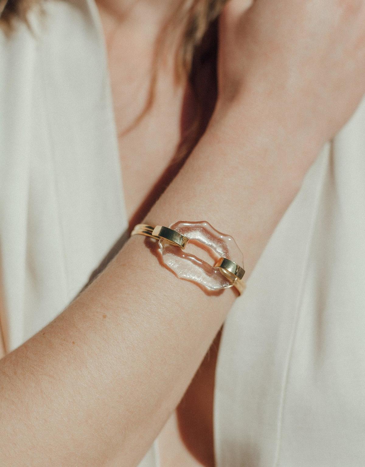 Cled Canyon Hook Bracelet - Image 2 of 9