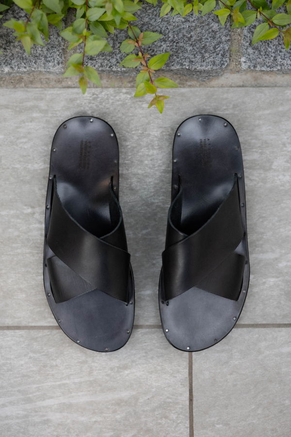 Yoko Sakamoto Leather Footbed Sandals