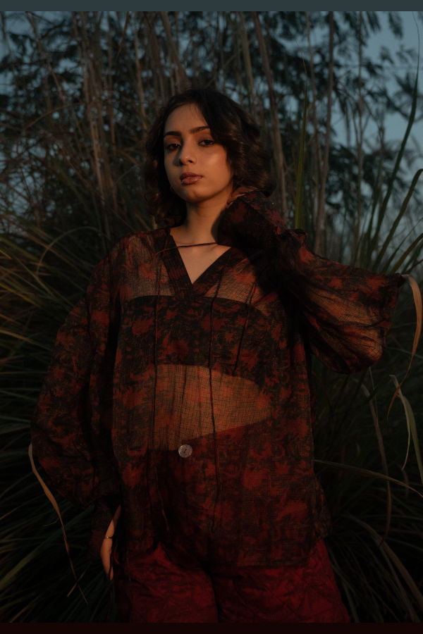 IKKIVI Koi Sheer Top