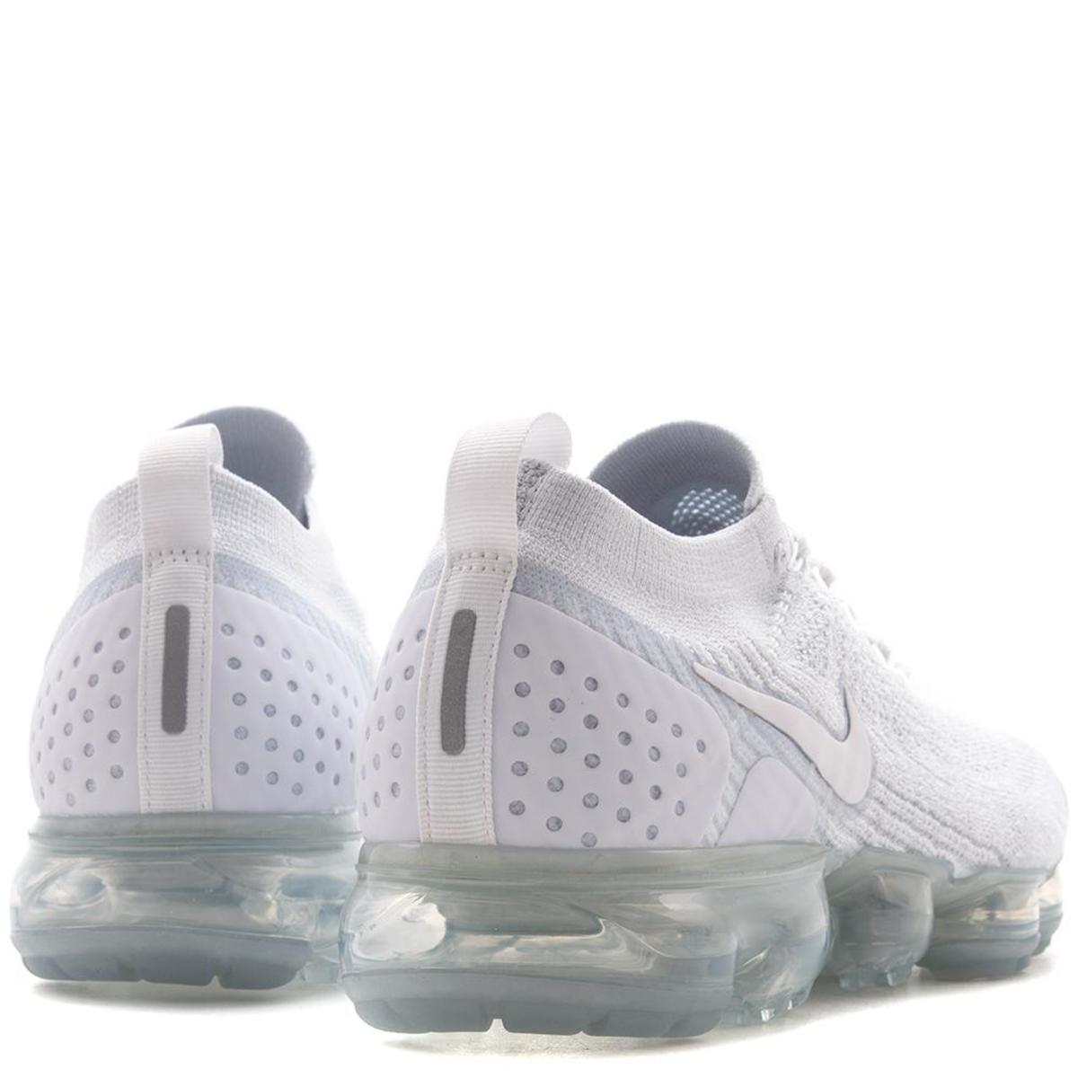 nike air vapormax flyknit 2 triple white