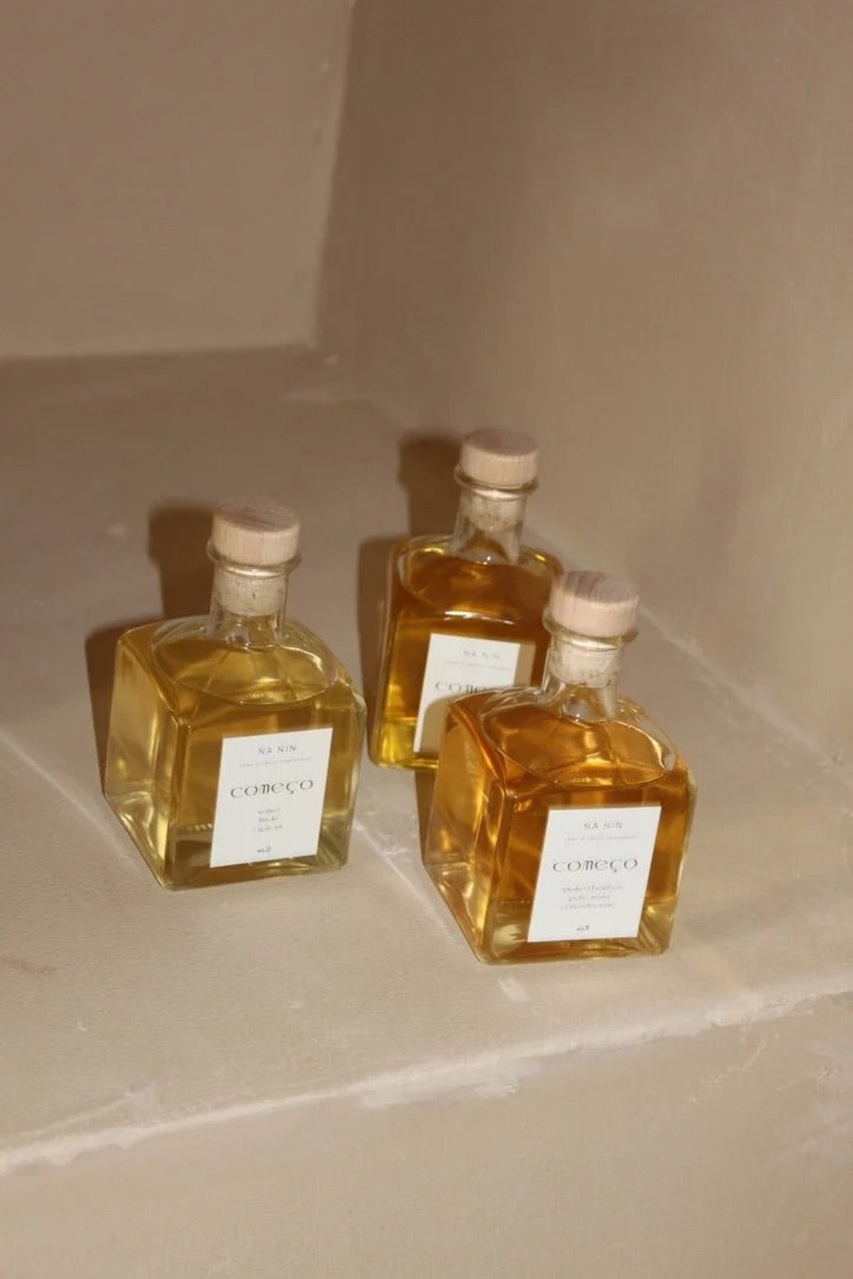 NA NIN Começo Reed Diffuser - Image 1 of 4