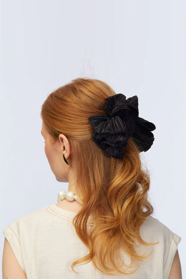LeLe Sadoughi Rita Ribbon Claw Clip - Black