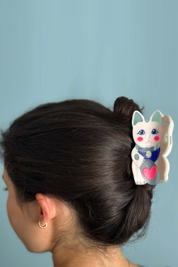 Centinelle Maneki Lucky Cat Hair Claw