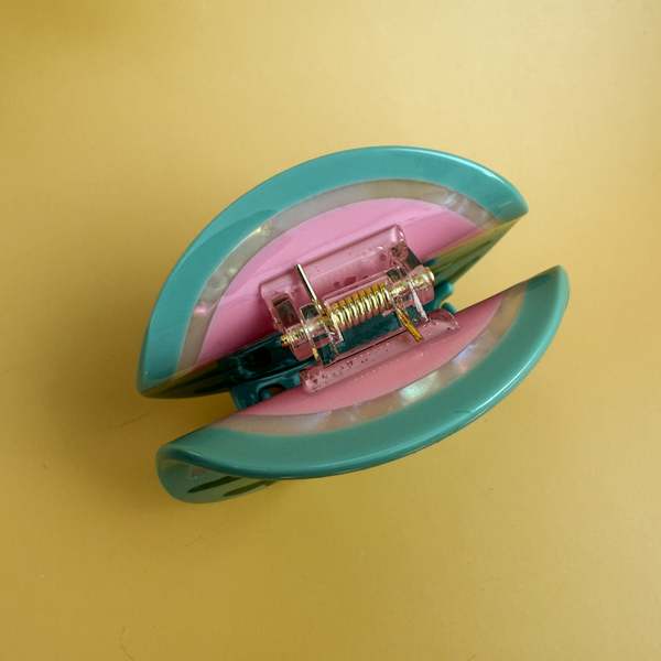 Centinelle Watermelon Hair Claw