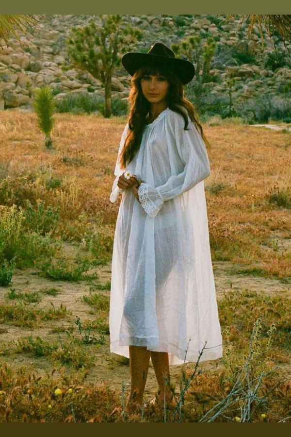 Smith Bowen Romantic Nightgown - Natural