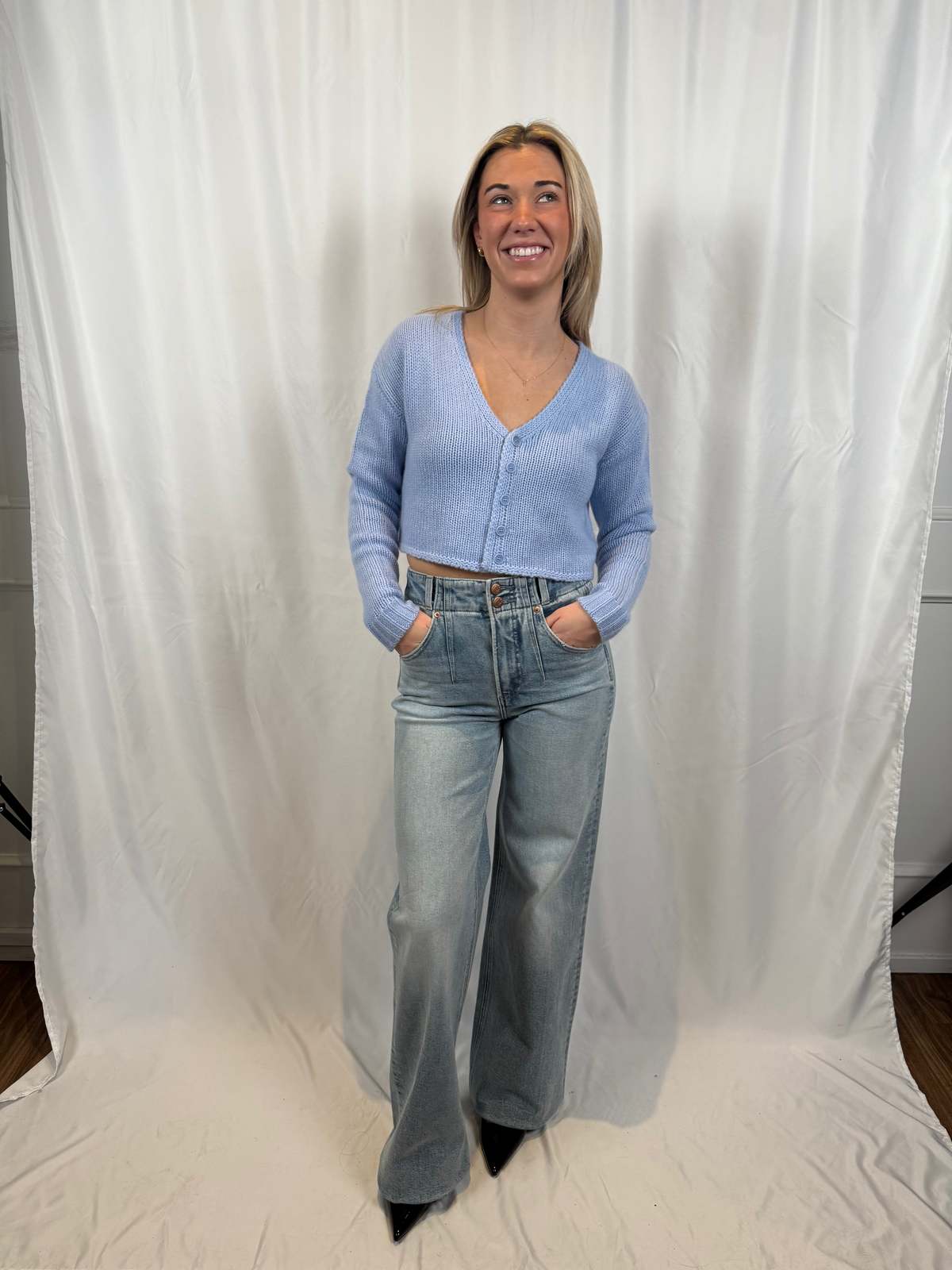 SABLYN Bianco Cropped V-Neck Cardigan - Image 4 of 4