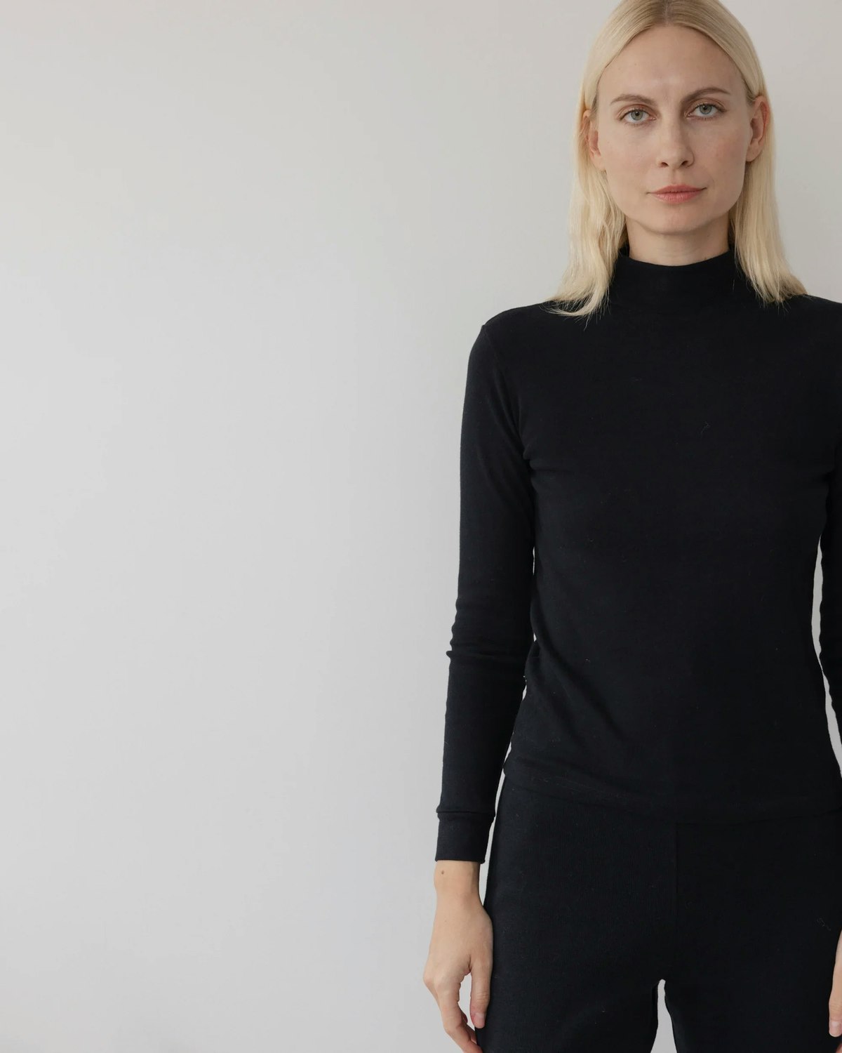 Wol Hide Easy Turtleneck Top - Black - Image 4 of 4