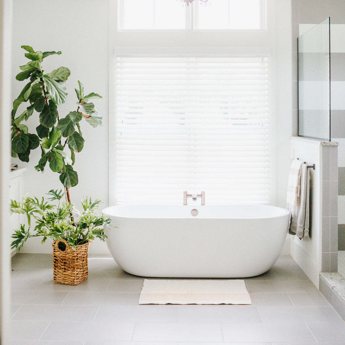 Creative Women Riviera Bath Mat - Image 7 of 7