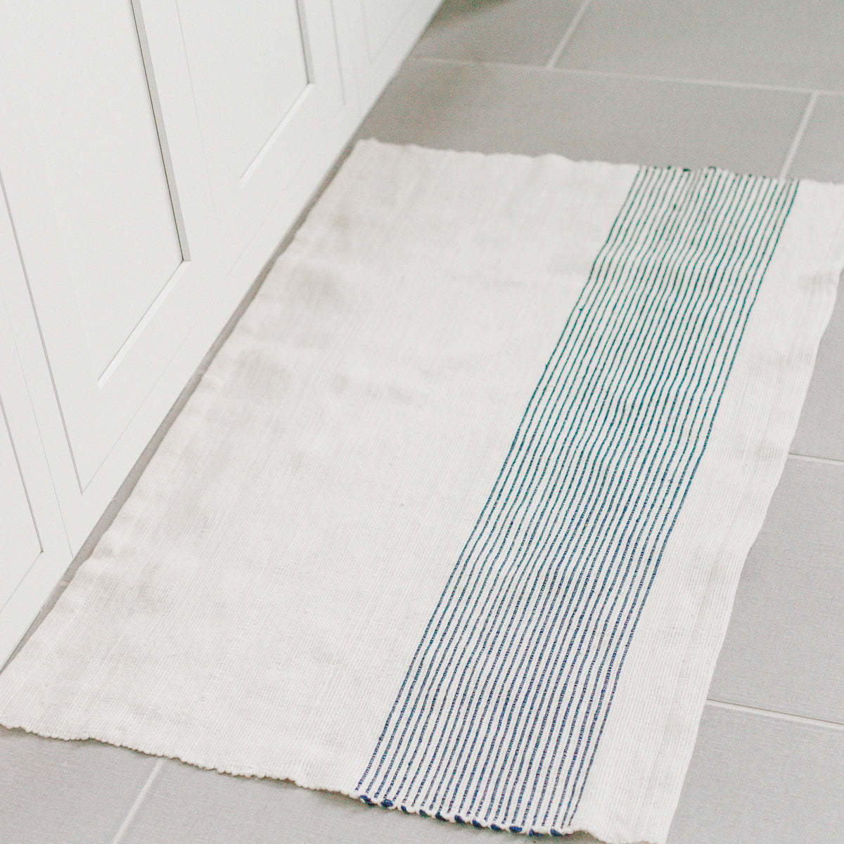 Creative Women Riviera Bath Mat - Image 2 of 2