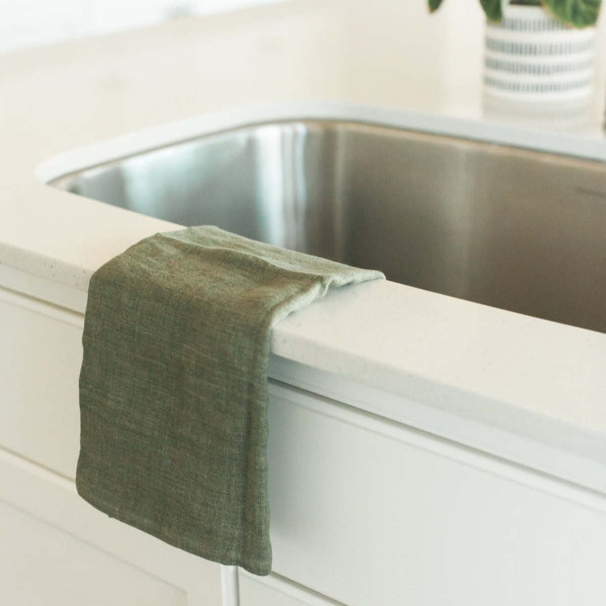 Creative Women Stone Washed Linen Tea Towel - Image 4 of 4