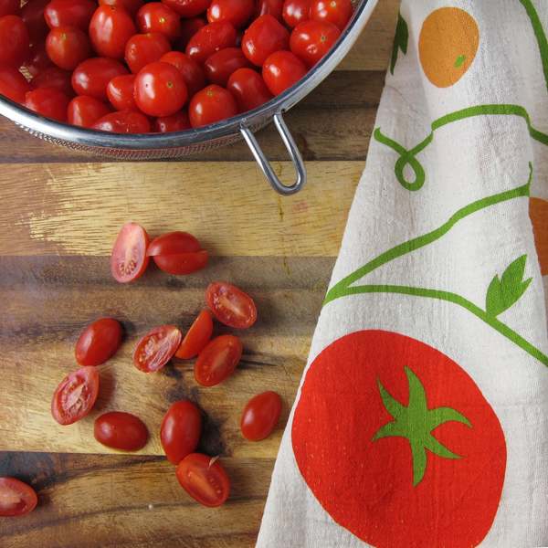 The Neighborgoods Tomato Dish Towel + Sponge Cloth Gift Set
