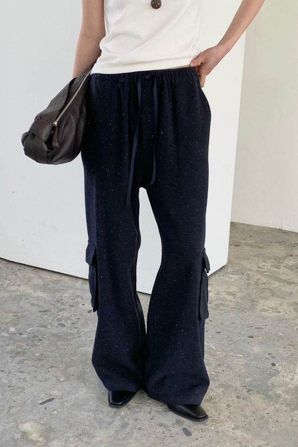 The NKC Store Yuko Cargo Sweatpants