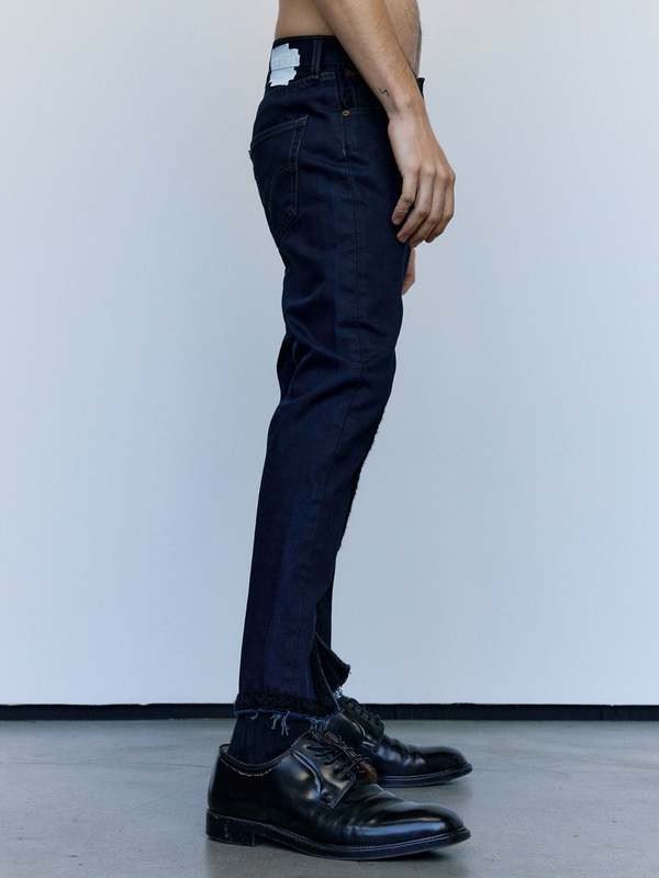 OLD PARK ⁄ SLIT JEANS (Fade Black) XS size x Fade Black