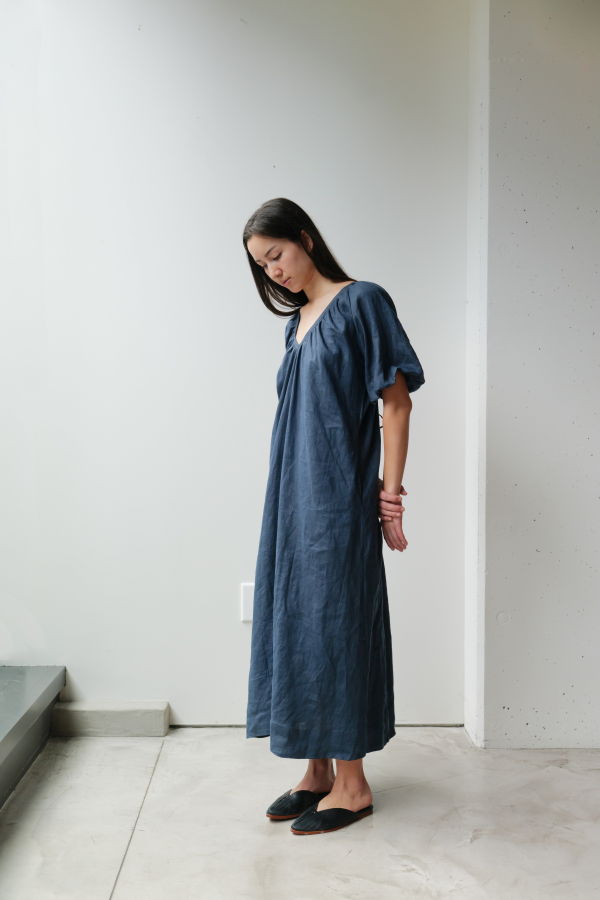 at Dawn. Back Open Puff Long Dress