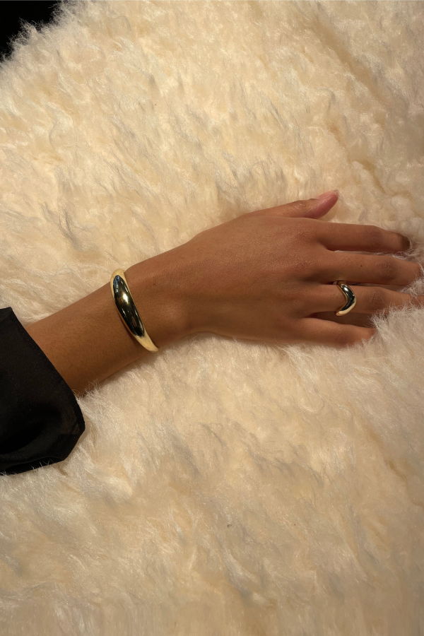 The NKC Store Gold Wave Ring