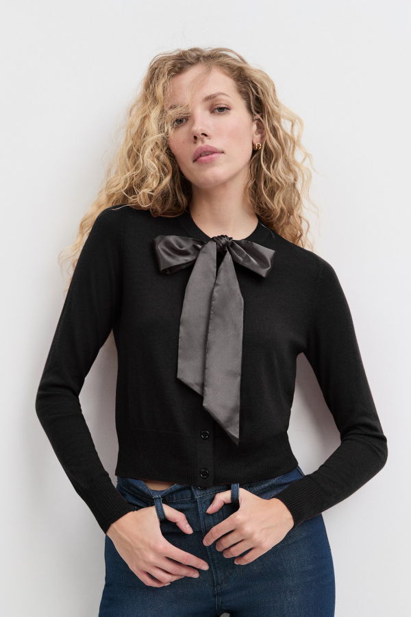 Favorite Daughter The Take A Bow Cardigan - Black