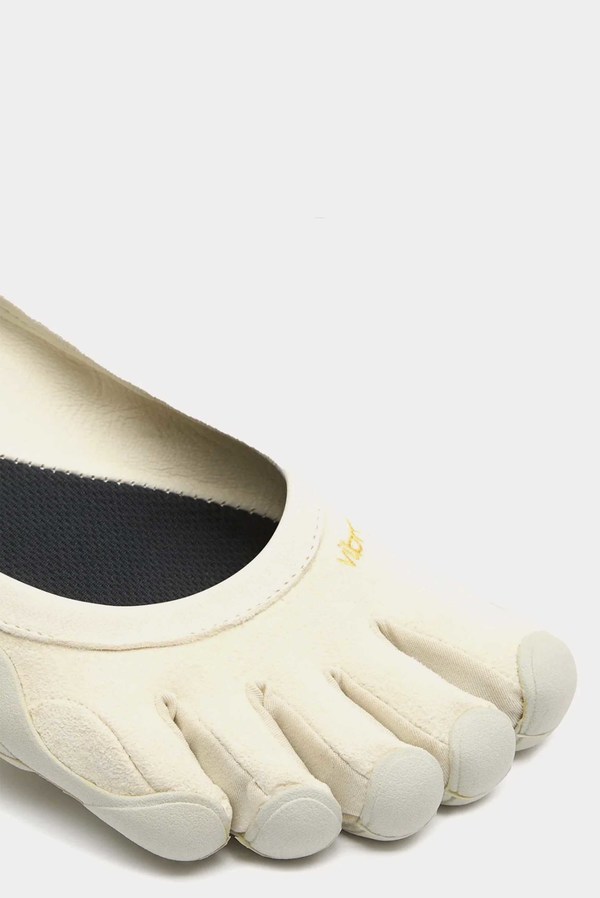Vibram FiveFingers Jaya Evo Sneakers - Ecru | Garmentory