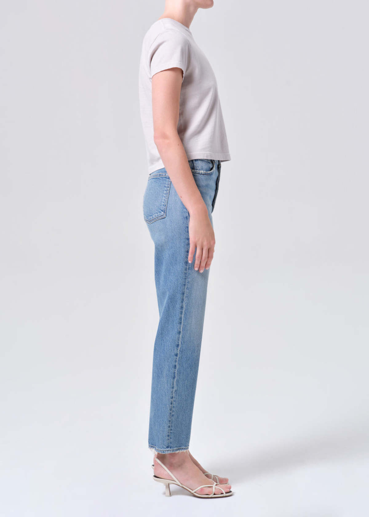 AGOLDE 90's Pinch Waist Crop High Rise Straight Jeans in Renew - Image 4 of 7