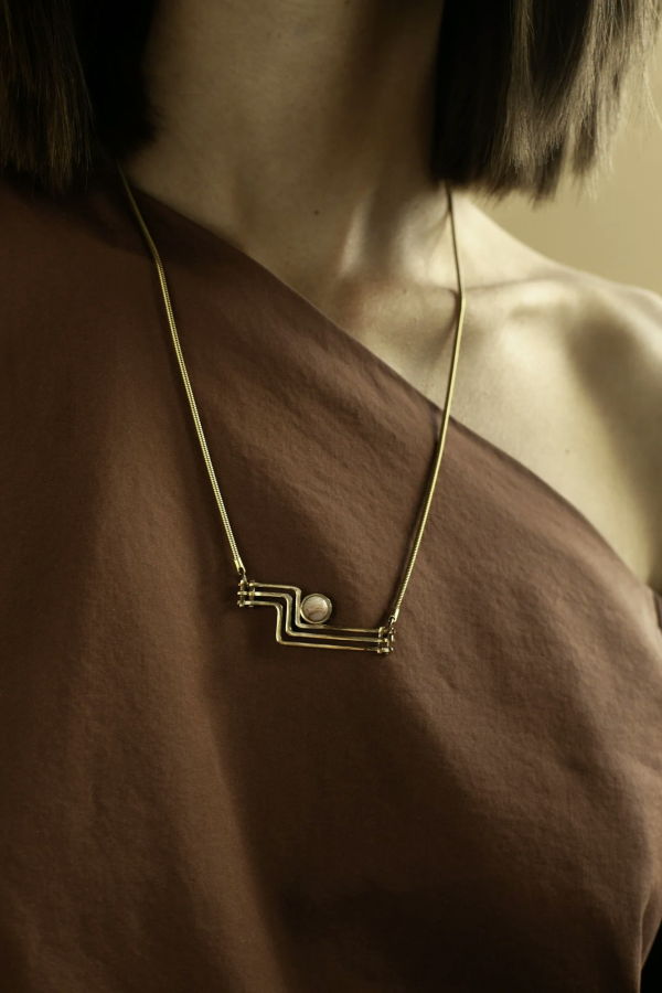 Lindsay Lewis Jewelry 1971 Necklace - BRASS