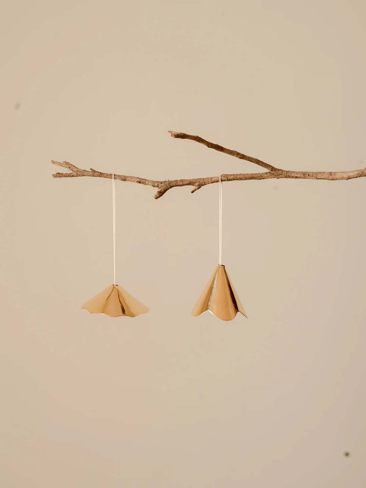 Fleck S/2 Petunia Flower Ornaments - Image 1 of 6