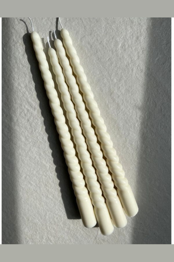 AARAM LUX Spiral Taper Candles - Set of 2