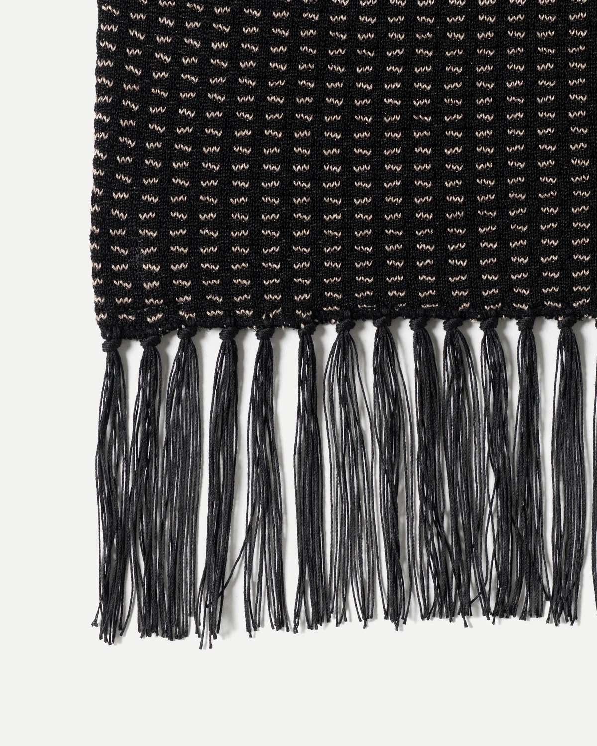 Taiga Takahashi Lot.015 Stole Scarf - Black - Image 4 of 5