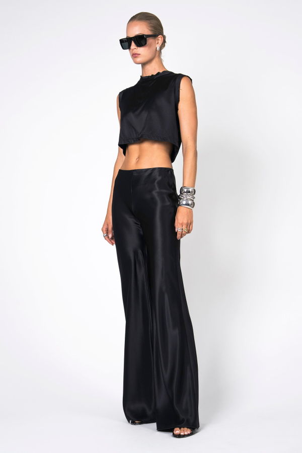 Nonchalant Label Mel Crop Top - Black