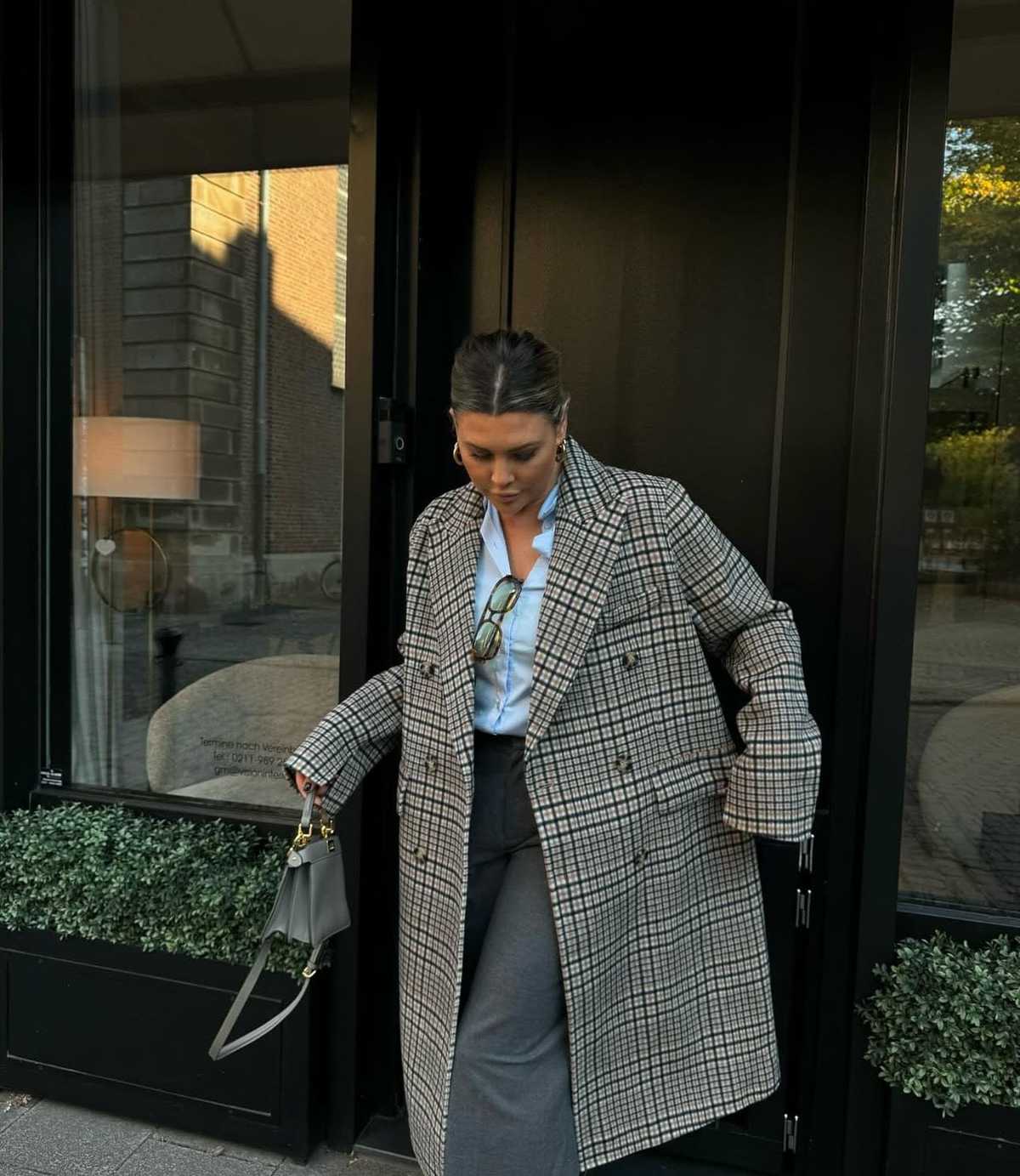 OUI FASHION Manteau Carreaux Coat - Image 10 of 16