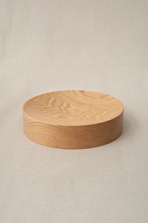 Pare Medium Catchall Dish in Oak