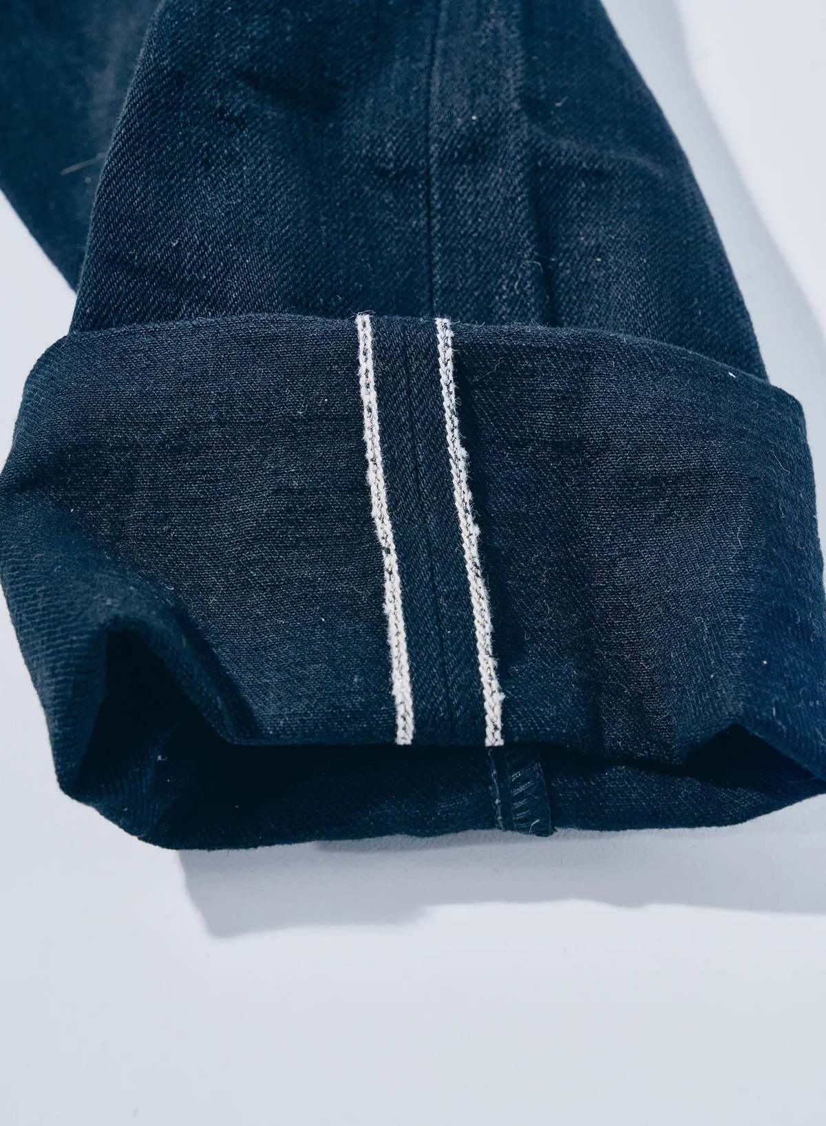 SAMURAI JEANS Aoki Tachikage 15oz Black-on-Blue Regular Straight Jeans - Image 11 of 12